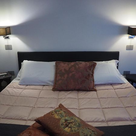 The Rose Suite Siena Exterior photo