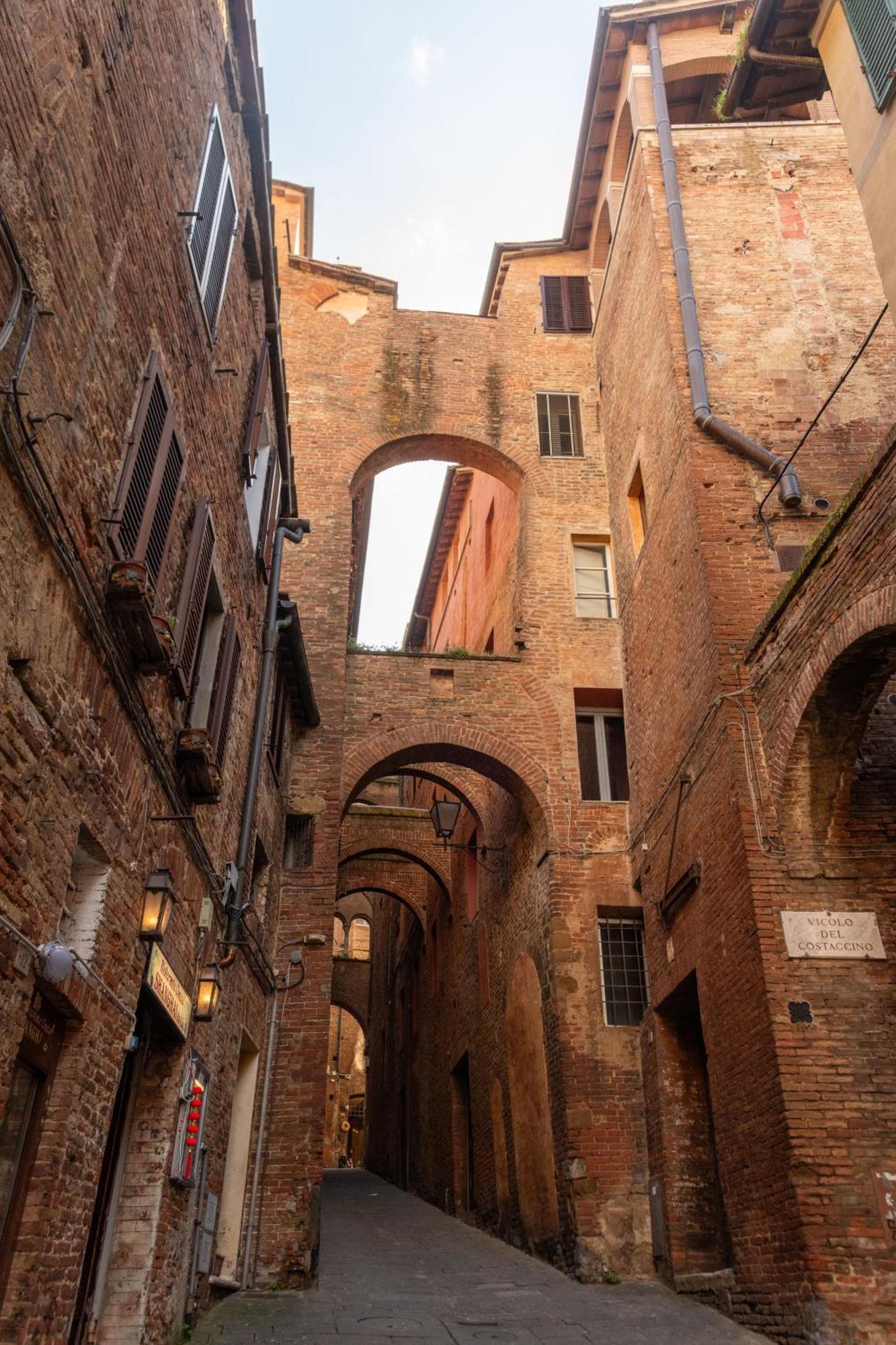 The Rose Suite Siena Exterior photo